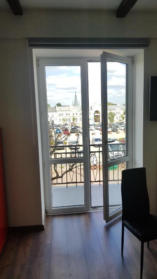 Apartamenty Centrum Plac Wolnosci Aparthotel Kielce Esterno foto